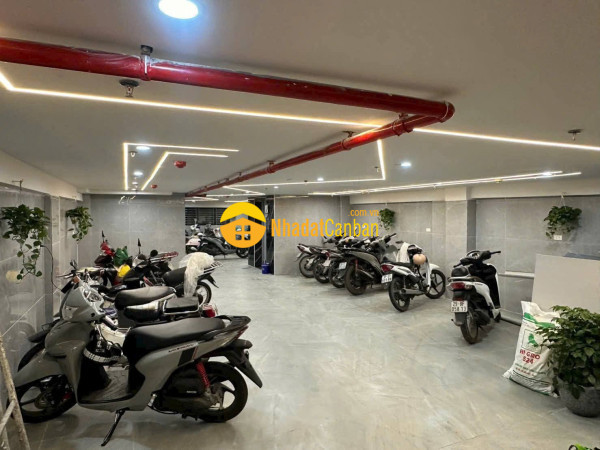 Bán 110m 10 tầng 4.5m.mặt tiền. phú diễn bắc từ liêm