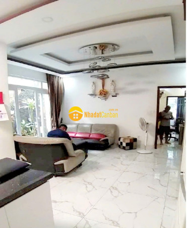 Bán chdv mặt tiền kd đường văn chung, p13, tân bình, 124m2, 6 tầng, thang máy