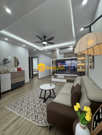 Cần trả tiền ngân hàng bán chung cư sài đồng, long biên 75m2, chỉ 4,3 tỷ