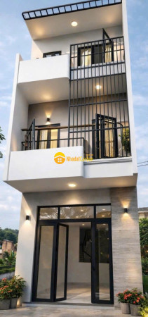 Căn nhà phố 3 tầng trung tâm long hòa sát vách bình chánh
