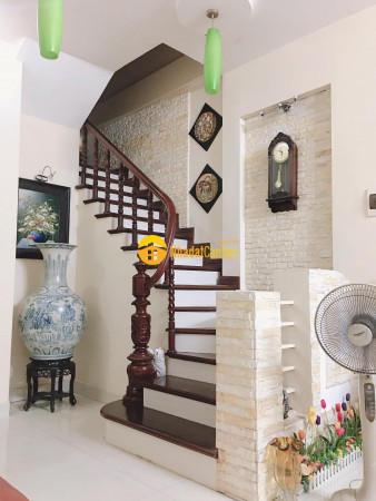 Bán nhà hoàng văn thái 69m 7t mt4.5 chỉ 9.4 ty thanh xuan