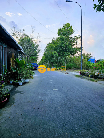 Bá.n nền 80m² đường b1 kdc phú an, p. hưng phú, tp. cần thơ gi.á bá.n 2 t.ỷ 100 triệ.u