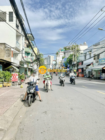 Nhà 3 tầng ngang 6.2m mặt tiền đường hưng phú p.9 quận 8