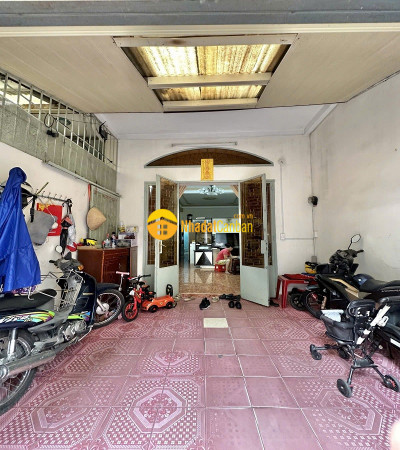 Bán nhà hxh thông ngay lăng cha cả, p4, tân bình, 100m2, 3 tầng, ngang 5m. 6 phòng ngủ