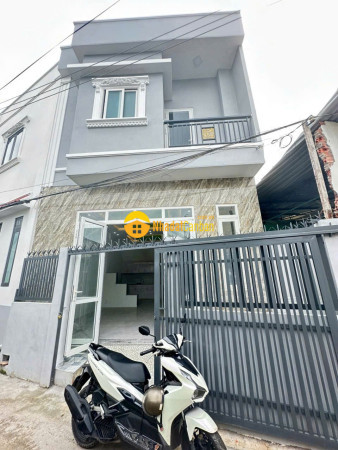 Nhà sổ riêng, thổ cư 100, đừowng ô tô, 2.3 tỷ65 m2