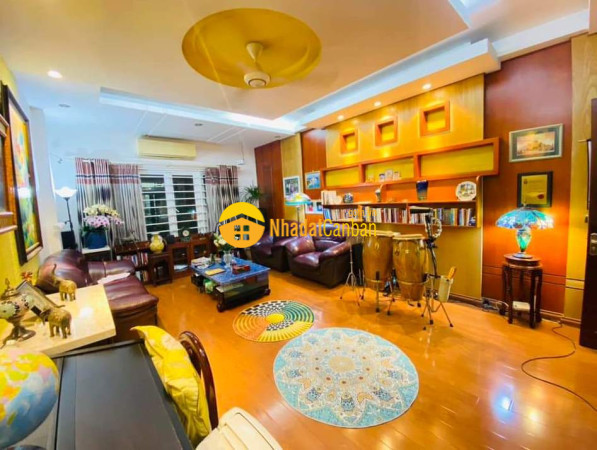 Thua lỗ ck bán gấp nhà mặt phố quang trung sầm uất gần ngô thì nhậm, mt 5m, 42m2 chỉ 9.38 tỷ.